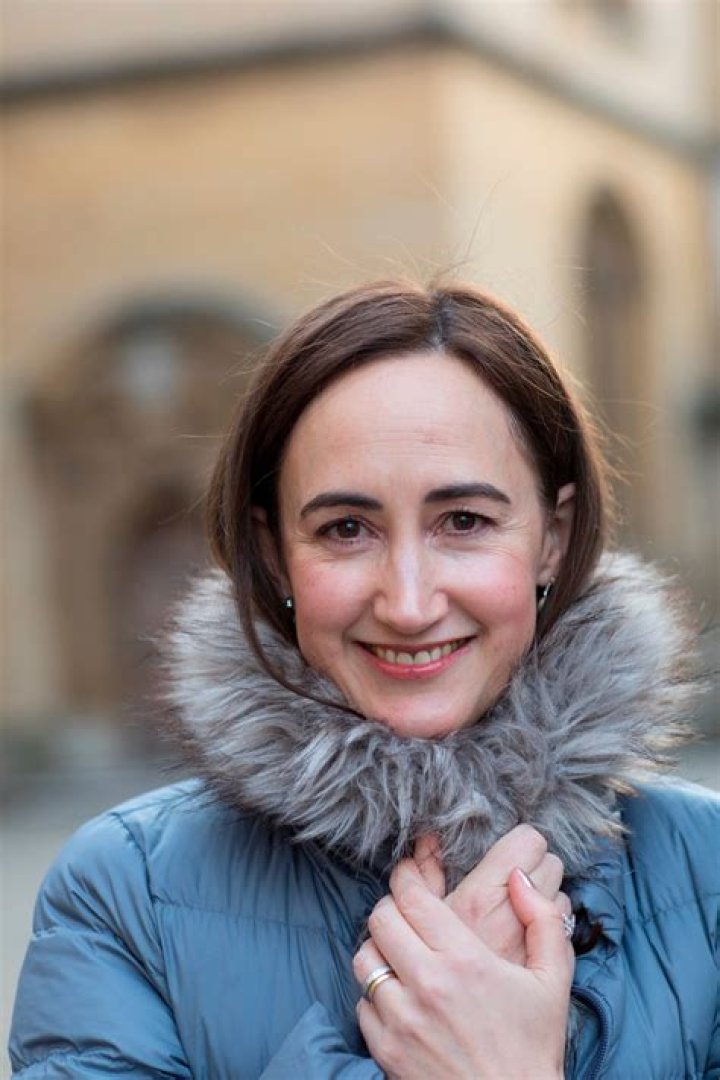 
Barbara Kinsella Age, Birthday, Wikipedia, Who, Nationality, Biography 