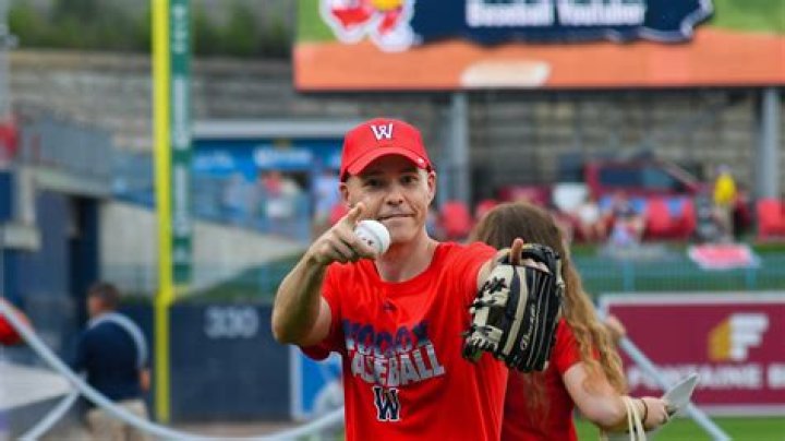 
Baseball Collector Zack Hample Net Worth 2022: Meet His Wife Skye Hample 