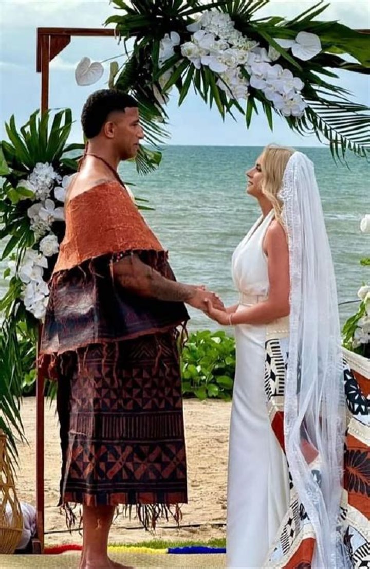 
Brittany Carey: Panthers Viliame Kikau Wife And Life Partner 