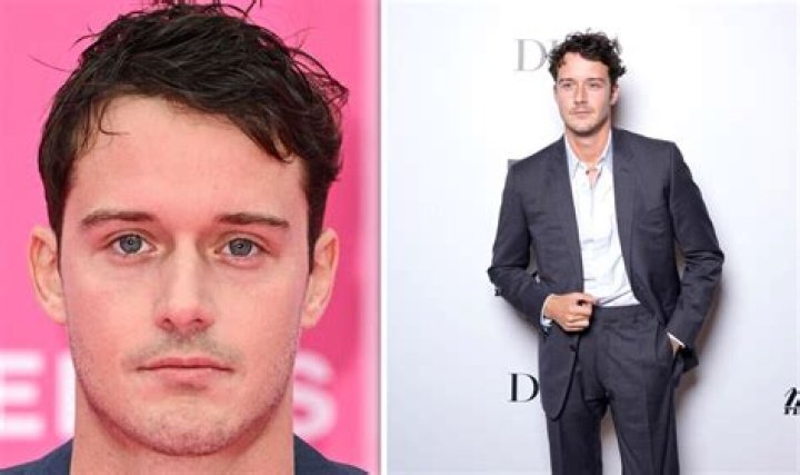 Cesar Domboy Height, Weight, Net Worth, Age, Birthday, Wikipedia, Who, Nationality, Biography