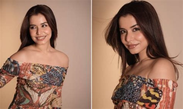 Chitranshi Dhyani Height, Weight, Net Worth, Age, Birthday, Wikipedia, Who, Instagram, Biography