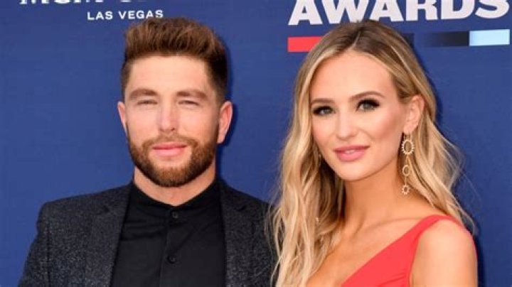 
Chris Lane And Wife Lauren Bushnell Reveal Sex Of Baby No. 2 