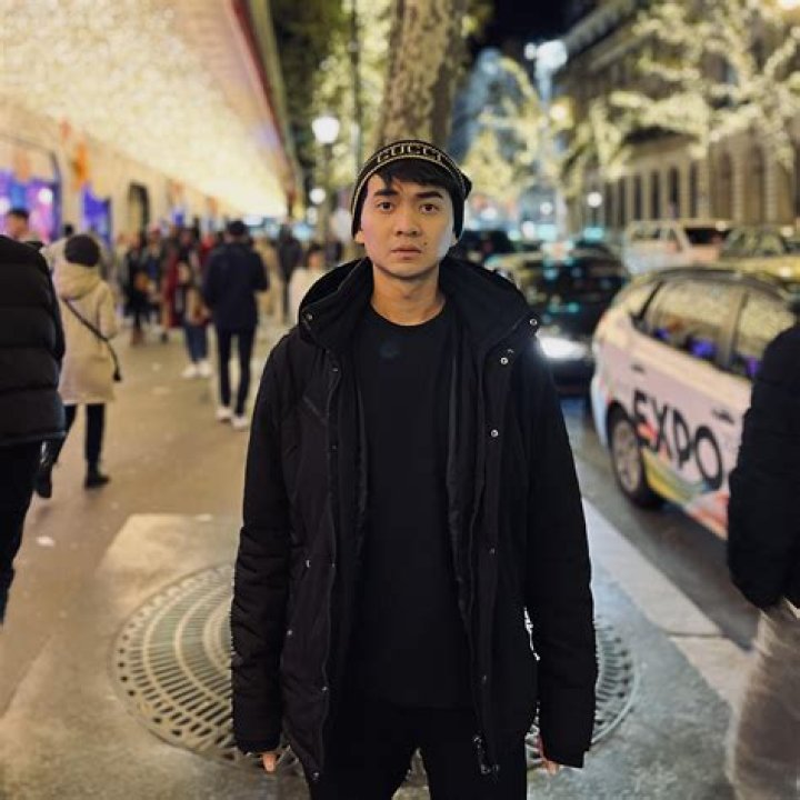 
Christian Albert Gaza Height, Weight, Net Worth, Age, Birthday, Wikipedia, Who, Nationality, Biography 