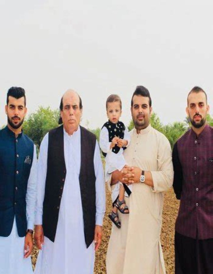 
Cricket: Who Is Shadab Khan Brother Aftab Khan? Family Ethnicity And Religion 