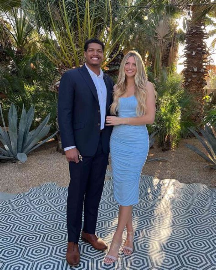 Doug Weight And Wife Allison Weight Are Both Involved In Charities