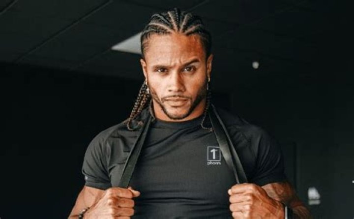 
eaJParkOfficial Height, Weight, Net Worth, Age, Birthday, Wikipedia, Who, Instagram, Biography 