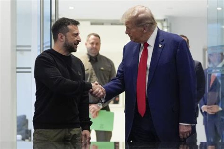 
Fact Check: Is photo of Joe Biden, Volodymyr Zelensky holding hands in Ukraine real? 