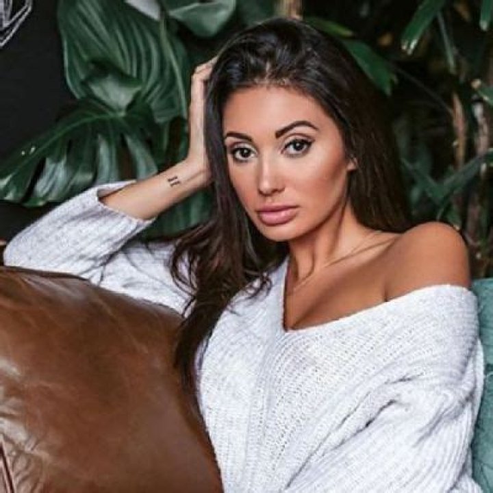 
Francesca Farago Explains Her Experience Shooting The Netflix Reality Program 