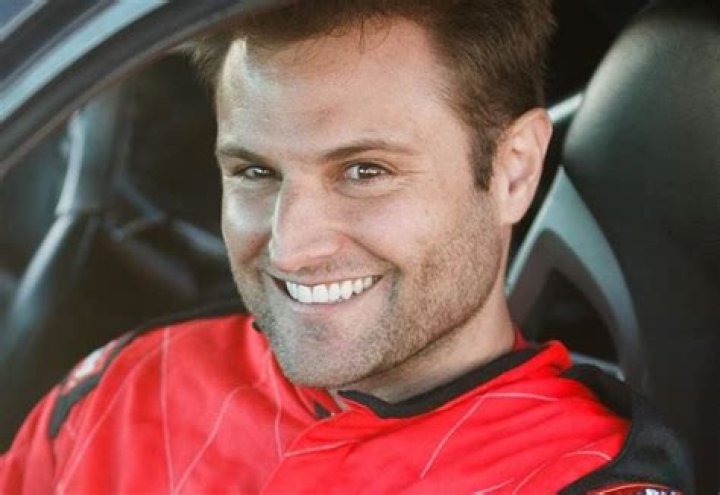 Is Rob Dahm Married to Wife or Dating a Girlfriend?