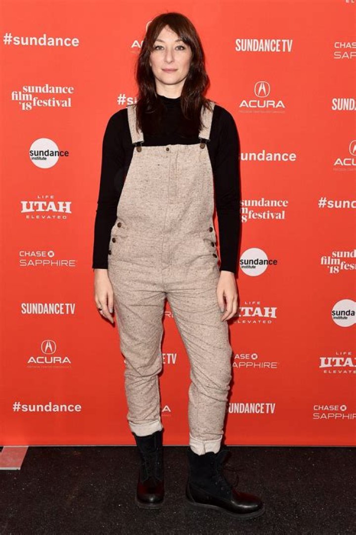 Isidora Goreshter Hyde Height, Weight, Net Worth, Age, Birthday, Wikipedia, Who, Instagram, Biography