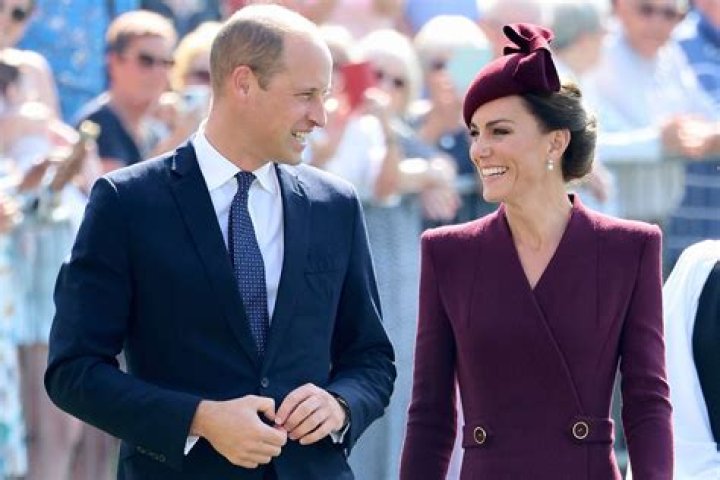 
Kate Middleton and Prince William Had the Best Reaction to a Girl in a Princess Dress Crashing Speech 
