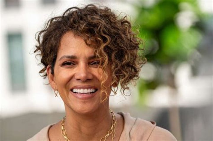
Margaret Berry Height, Weight, Net Worth, Age, Birthday, Wikipedia, Who, Nationality, Biography 