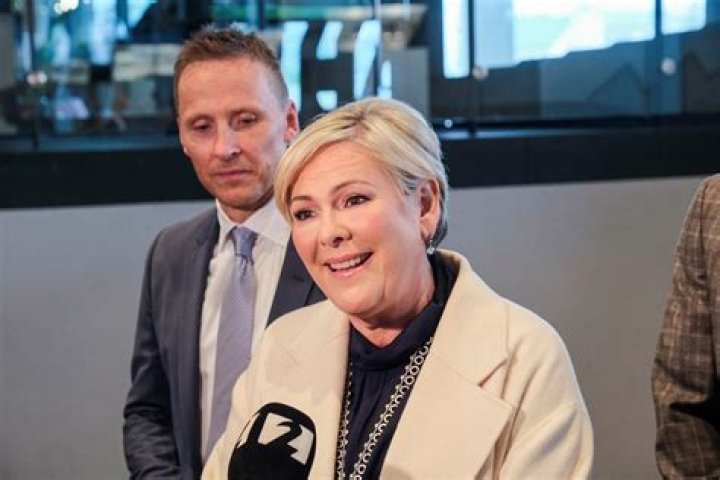 Sigurdur Skulason Height, Age, Husband, Biography, Wiki, Net Worth