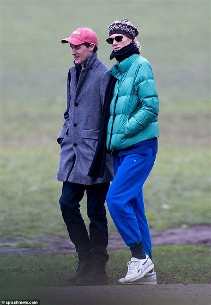 
‘The Crown Actress’ Elizabeth Debicki Is Spotted With A New Boyfriend In London 
