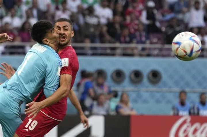 
Who are Alireza Beiranvands Parents? Alireza Beiranvand Biography, Parents Name, Nationality and More 