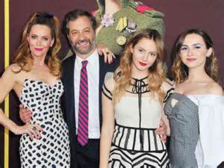 Who Are Iris Apatow Parents & Sister? Details To Know About Her Family