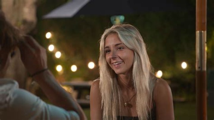 
Who Is Emelye Ender Boyfriend Hunter Hulse? Meet Forever Summer: Hamptons Star On Instagram 