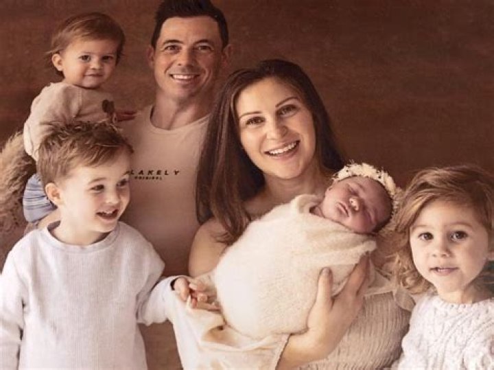 
Who Is Lucy Holland? Meet Dean Holland Wife: Married Life And Kids 
