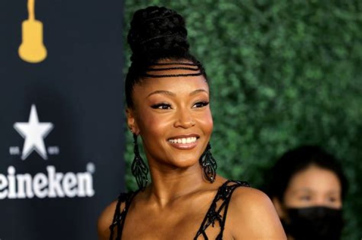 Yaya DaCosta Age, Birthday, Wikipedia, Who, Nationality, Biography